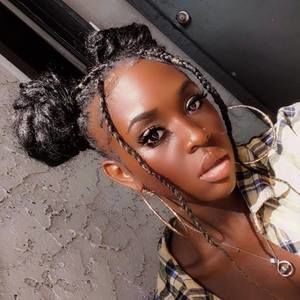 Meet your Posher, Katy